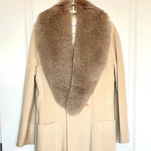 MaxMara genuine wool coat with fur, (vintage made in Italy), like-new